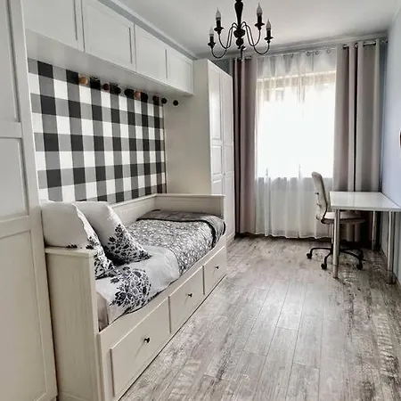 Stylish In City Centre Apartment